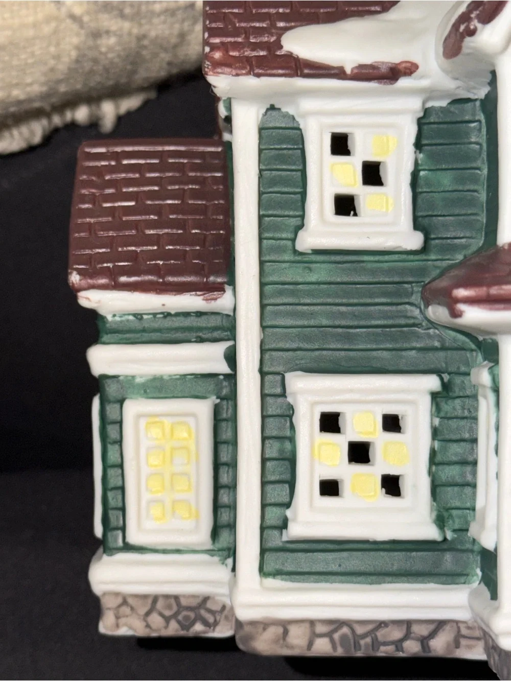 Dickens Collectibles 1994 Christmas Holiday House Classic Vintage Glass Works Us